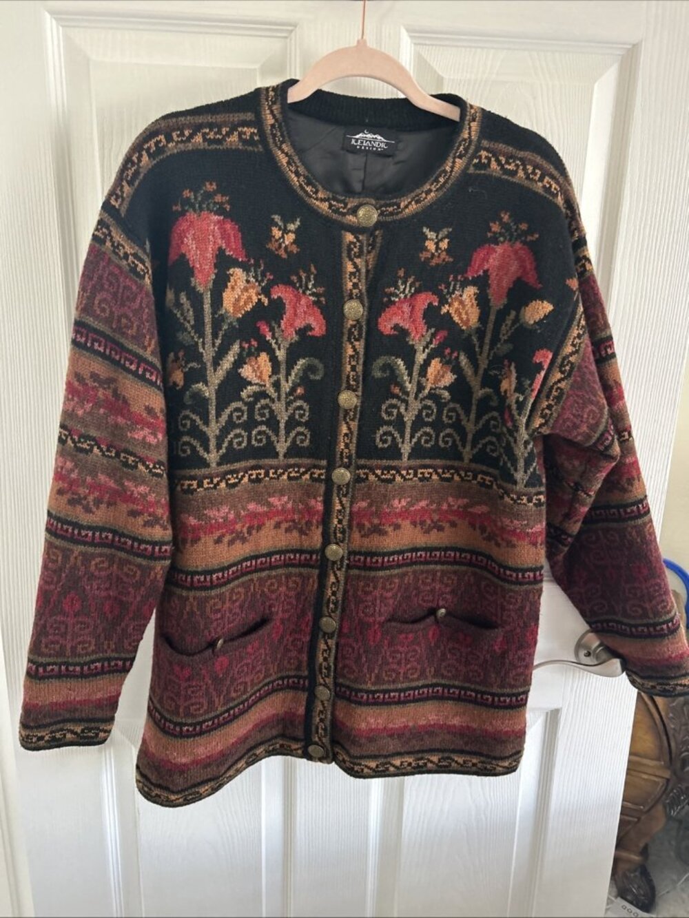Icelandic Design Jacket Cardigan Women’s M 100% Wool Metal Buttons Lined Pockets